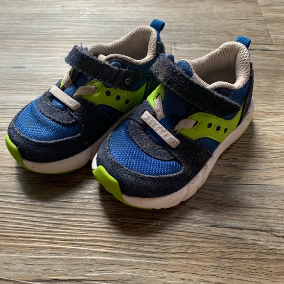Saucony running shoes toddler size 5 - Picture 1 of 1